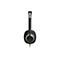 Schwarzes Headset mit goldenen Akzenten in Seitenansicht vor weißem Hintergrund.