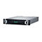 Un serveur rack gris avec des détails noirs et le logo vert HPE. Il se dresse sur un fond blanc.