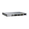 Ein silberfarbener HPE-Switch auf weißem Hintergrund. Ports und Anschlüsse sind sichtbar.