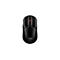 Souris de jeu noire avec molette de défilement rouge sur fond blanc. Le logo HyperX est visible.