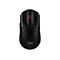 Schwarze Gaming-Maus mit rotem Scrollrad und HyperX-Logo. Der Hintergrund ist weiß.