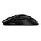 Souris de jeu noire, vue latérale. Caractéristiques distinctives : structure en nid d'abeille, accents lumineux rouges et logo HyperX.