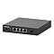 Schwarzer Intellinet Netzwerk-Switch mit vier Ethernet-Ports und einem SFP-Steckplatz auf weißem Hintergrund.