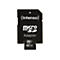 Schwarzer Intenso microSD-Adapter mit eingesteckter 32GB microSDHC-Speicherkarte.