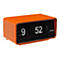 Orangefarbener Retro-Digitalwecker von Denver mit schwarzem Display, zeigt 9:52 pm an.