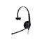 Schwarzes Headset mit Mikrofon auf weißem Hintergrund.
