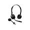 Ein schwarzes Jabra-Headset mit Ohrhörern, Mikrofon und USB-Anschluss, freigestellt vor weißem Hintergrund.