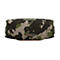 Mobiler Lautsprecher mit Camouflage-Muster, Knöpfen und Ladeanschluss. Aufschrift "CHARGE 6".
