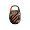 Ovaler Lautsprecher mit Camouflage-Muster, orangenem Clip und Griff.