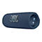 Blau-grauer JBL-Bluetooth-Lautsprecher, Textiloberfläche, JBL-Logo. Ende mit Bedienknopf und Ausrufezeichen.