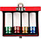 Une boîte à outils rouge contenant quatre douilles colorées. Les inserts sont blancs et ont des fonds colorés : vert, rouge, or et bleu.