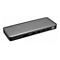 Ein silberner Kensington-USB-C-Hub, mit verschiedenen AnschlÃ¼ssen und SD-Kartenleser. Das GerÃ¤t liegt diagonal auf weiÃŸem Hintergrund.