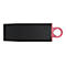 Schwarzer USB-Stick mit pinkfarbenem Ring. Details wie CE-Zeichen sichtbar.