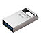ClÃ© USB argentÃ©e avec l'inscription 64 Go et DTmicro.