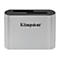 Lecteur de carte argenté avec logo Kingston et fente noire pour cartes mémoire.