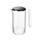 Transparenter KitchenAid-Messbecher aus Kunststoff mit dunklem Deckel und Mengenskala bis 1000 ml.