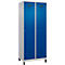 Kleiderspind C+P Evolo Plus, 2 Abteile, 400 mm Abteilbreite, mit Füßen, Anschlag rechts, B 800 x T 500 x H 1950 mm, Zylinder, weißaluminium/enzianblau
