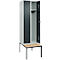 Kleiderspind C+P Evolo Plus, 2 Abteile mit je 300 mm Breite, Unterbau-Sitzbank, B 600 x T 815 x H 2120 mm, Drehriegel, lichtgrau/anthrazitgrau