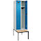 Kleiderspind C+P Evolo Plus, 2 Abteile mit je 300 mm Breite, Unterbau-Sitzbank, B 600 x T 815 x H 2120 mm, Zylinder, lichtgrau/lichtblau
