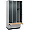 Kleiderspind C+P Evolo Plus, 3 Abteile à 300 mm Breite, Sockel, schwebende Sitzbank, B 900 x T 815 x H 1950 mm, Zylinder, weißaluminium/anthrazitgrau
