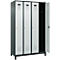 Kleiderspind C+P Evolo Plus, 4 Abteile, 300 mm Abteilbreite, mit Füßen, Anschlag rechts, Zylinder, B 1200 x T 500 x H 1950 mm, anthrazitgrau/lichtgrau