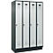 Kleiderspind C+P Evolo Plus, 4 Abteile, 300 mm Abteilbreite, mit Sockel, Anschlag rechts, B 1200 x T 500 x H 1950 mm, Drehriegel, anthrazitgrau/lichtgrau