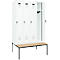 Kleiderspind C+P Evolo Plus, 4 Abteile, 300 mm Abteilbreite, mit untergebauter Sitzbank, B 1200 x T 815 x H 2120 mm, Drehriegel, verkehrsweiß/verkehrsweiß