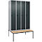 Kleiderspind C+P Evolo Plus, 4 Abteile, 300 mm Abteilbreite, mit untergebauter Sitzbank, B 1200 x T 815 x H 2120 mm, Drehriegel, weißaluminium/anthrazitgrau