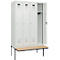 Kleiderspind C+P Evolo Plus, 4 Abteile à 300 mm Breite, schwebende Sitzbank, B 1200 x T 815 x H 2120 mm, Zylinder, lichtgrau/lichtgrau