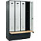 Kleiderspind C+P Evolo Plus, 4 Abteile à 300 mm Breite, Sockel, schwebende Sitzbank, B 1200 x T 815 x H 1950 mm, Zylinder, anthrazitgrau/lichtgrau