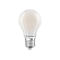 Weiße, matte LED-Lampe in klassischer Birnenform mit E27-Sockel und LEDVANCE-Logo auf einem weißen Hintergrund.