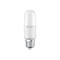 LEDVANCE LED-Lampe in zylindrischer Form mit E27-Sockel vor weißem Hintergrund.