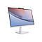 Weißer Lenovo-Monitor mit schlankem Design. Bildschirm zeigt eine blaue und rosafarbene Landschaft. Auf dem Monitor ist Lenovo-Logo zu sehen.