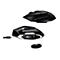 Drahtlose Gaming-Maus, schwarz, mit abgenommenem Ladeadapter und Lade-Pad. Das Logo ist auf dem Pad zu sehen.