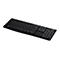 Clavier Logitech noir sur fond blanc.