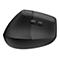Schwarze ergonomische Maus. Logo von Logitech. Zwei Knöpfe und ein Scrollrad.