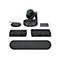 Eine Produktpräsentation von Logitech-Videokonferenzsystemen. Das Bild zeigt eine Kamera, ein Steuergerät, zwei Empfänger, ein Mikrofon und eine Soundbar.