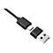Un cÃ¢ble USB noir, sÃ©parÃ© pour montrer les connecteurs USB-C et USB-A. Le logo Logi est visible sur le connecteur USB-A.