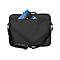 Schwarze Laptoptasche mit verstellbarem Tragegurt und eingesteckter Dokumentenmappe vor weißem Hintergrund.