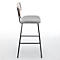 Ein Barhocker mit grauem Sitz und Holzlehne vor weißem Hintergrund. Schwarzes Metallgestell.