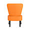 Chaise orange, vue arrière. Le dossier est trapézoïdal, l'assise arrondie. Pieds noirs.