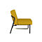 Fauteuil jaune avec cadre en métal noir. Vue de côté.