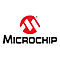 Logo Microchip : Cercle rouge avec symbole « M » blanc, avec lettrage noir Microchip en dessous.