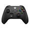 Schwarzer Xbox-Controller, Tasten mit farbigen Buchstaben, Xbox-Logo.