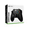 Schwarzer Xbox-Controller in seiner Verpackung mit "CARBON BLACK"-Aufdruck. Das Logo "XBOX" oben rechts.