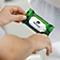 Mini-Erfrischungstücher Duft frisch herb - Inhaltsstoffe mit antibakterieller Wirkung, inklusive 4C-Druck, Grün metallic, Auswahl Werbeanbringung erforderlich