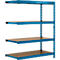 Estantería azul con cuatro estantes apoyados en soportes metálicos.