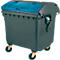 Grauer Müllcontainer mit blauem Deckel auf Rollen.