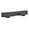 Dunkle Soundbar mit Halterungen, vor weiÃŸem Hintergrund. RÃ¼ckseite mit AnschlÃ¼ssen, klar und kantig.