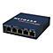 Ein dunkelblauer Netgear ProSafe 5 Port Gigabit Switch. Auf der Oberseite stehen die Worte NETGEAR und ProSafe 5 Port Gigabit Switch. Fünf Ethernet-Anschlüsse auf der Vorderseite.